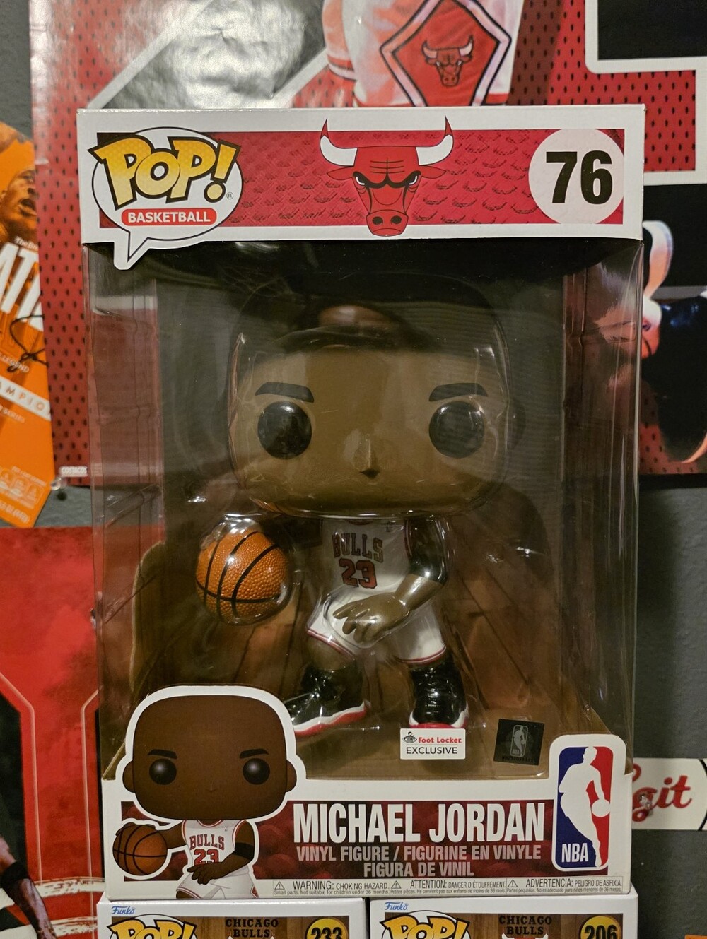 Funko Pop! NBA Michael Jordan Footlocker EXCLUSIVE JUMBO 10 inches #76
